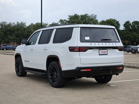New 2025 Jeep Wagoneer Series II w/ Premium Group I image 6