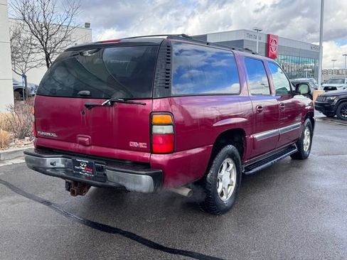 Used 2006 GMC Yukon XL SLT w/ SLT Preferred Equipment Group image 8