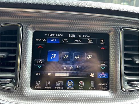 Used 2015 Dodge Challenger SRT Hellcat RWD image 33