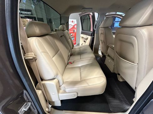 Used 2008 GMC Sierra 1500 SLE w/ Sierra NFL Edition RWD image 38