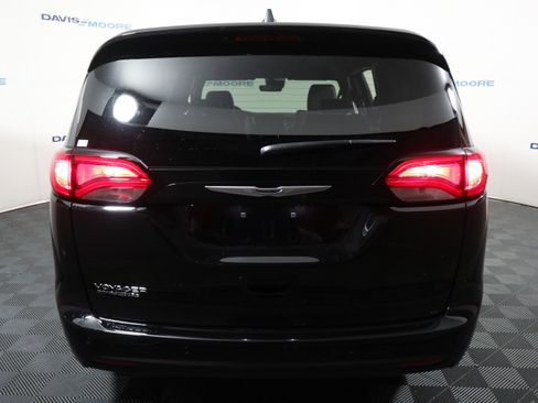 New 2026 Chrysler Voyager LX image 6
