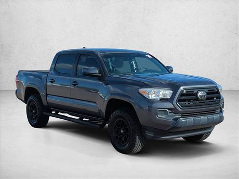 Used 2018 Toyota Tacoma SR w/ SR Convenience Package image 3