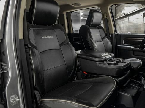 Used 2022 RAM 2500 Laramie image 34