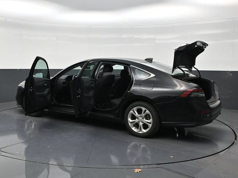 Used 2023 Honda Accord LX image 30