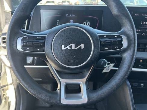 Used 2024 Kia Sportage LX FWD image 24