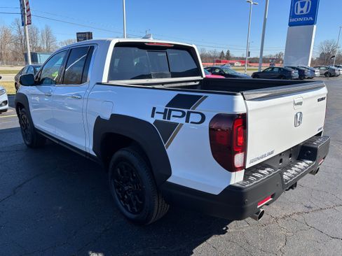 Used 2023 Honda Ridgeline RTL-E image 6