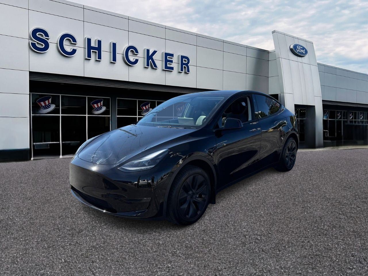 Used 2024 Tesla Model Y Long Range RWD image 4