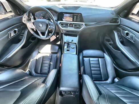 Used 2019 BMW 330i Sedan w/ Convenience Package image 21