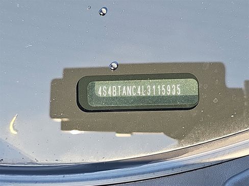 Used 2020 Subaru Outback Limited w/ Popular Package #2 image 17