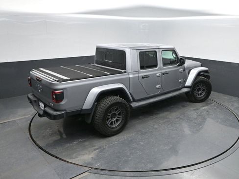 Used 2020 Jeep Gladiator Overland image 34