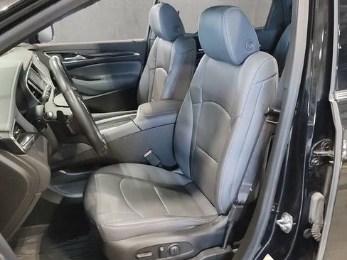 Used 2024 Buick Enclave Essence w/ Sport Touring Edition AWD/4WD image 27