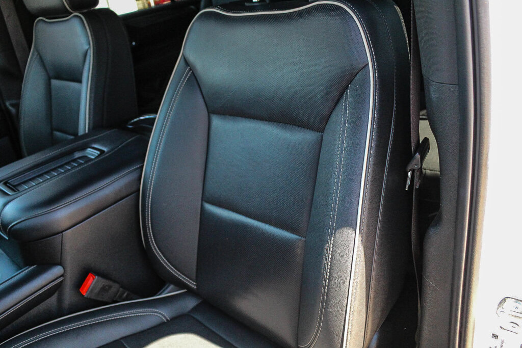 Used 2024 GMC Yukon XL SLT RWD image 17