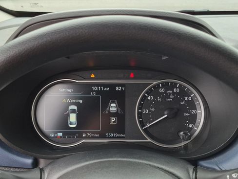 Used 2025 Nissan Versa SV w/ Trunk Package FWD image 15
