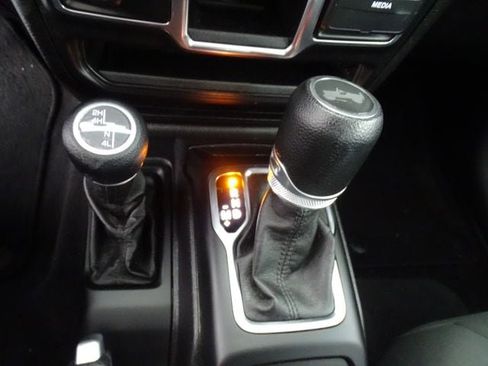 Used 2021 Jeep Wrangler Unlimited Sport image 10