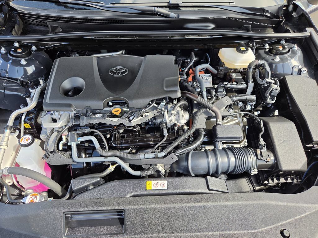 Used 2026 Toyota Camry LE FWD image 29
