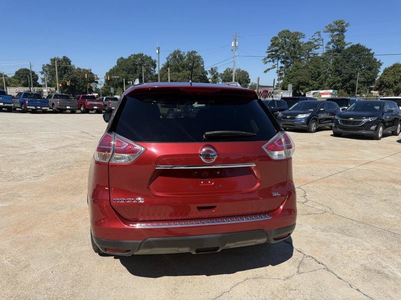 Used 2016 Nissan Rogue SL w/ SL Premium Package FWD image 3