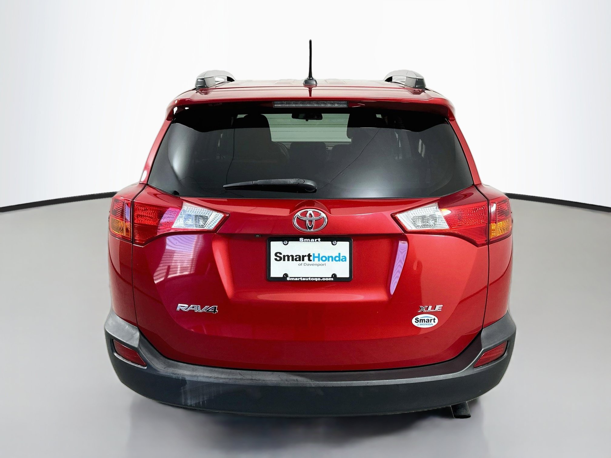Used 2015 Toyota RAV4 XLE FWD image 6