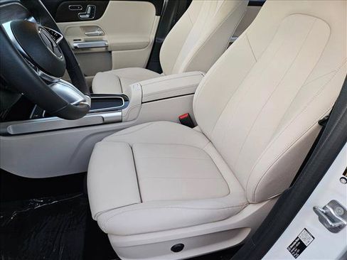 Used 2026 Mercedes-Benz GLB 250 image 15