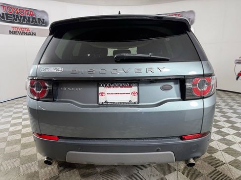 Used 2017 Land Rover Discovery Sport SE AWD/4WD image 12