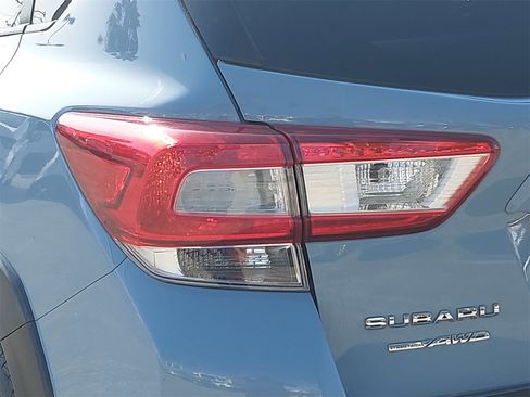 Used 2019 Subaru Crosstrek 2.0i Premium w/ Moonroof Package image 11