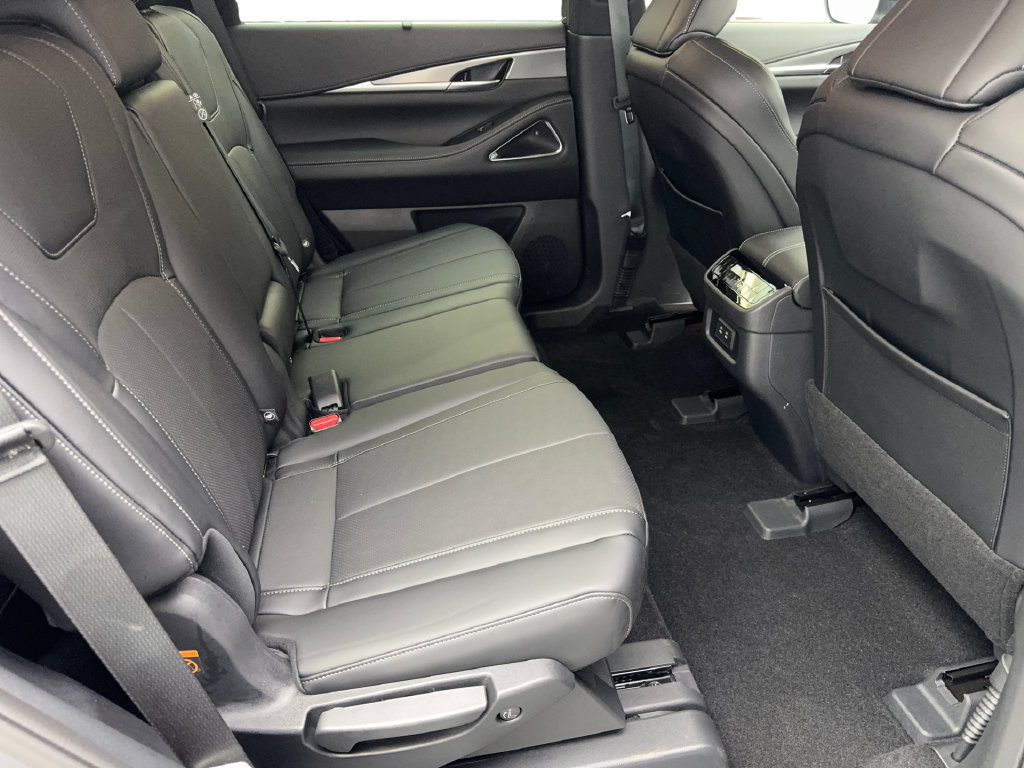Used 2026 INFINITI QX60 Luxe w/ Cargo Package AWD/4WD image 45