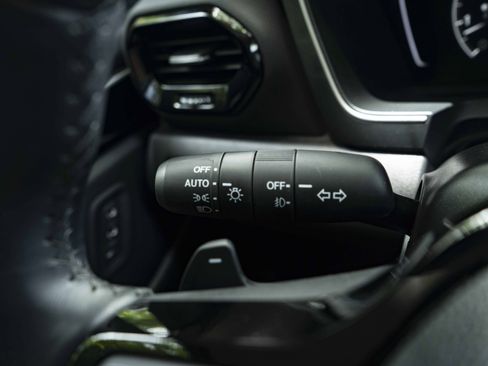 Used 2023 Honda Pilot Touring image 24