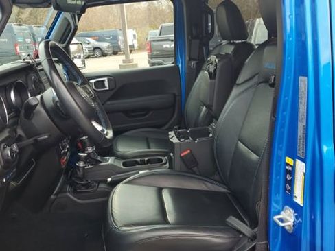 Used 2022 Jeep Wrangler Unlimited Rubicon 4xe w/ Steel Bumper Group image 23