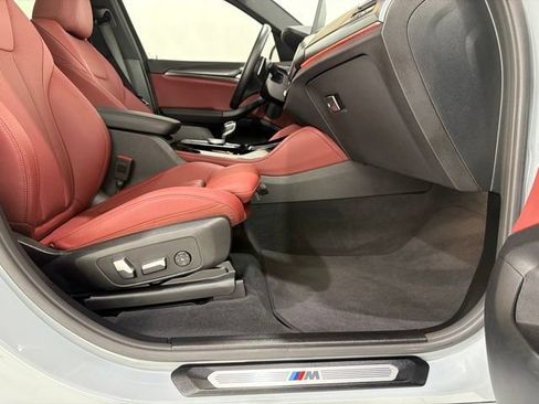 Certified 2024 BMW X4 xDrive30i w/ Premium Package AWD/4WD image 20