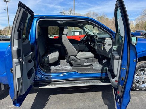 New 2025 Ford F150 XLT w/ Equipment Group 301A Standard image 24