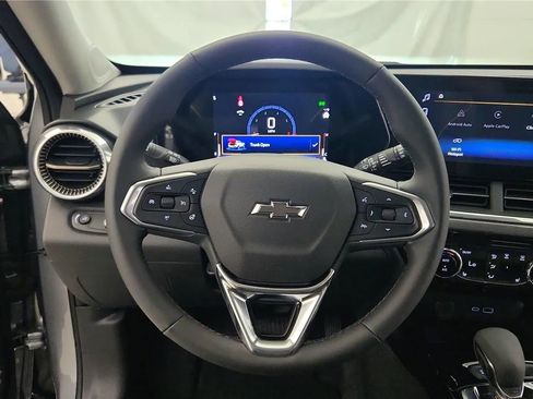 New 2026 Chevrolet Trax ACTIV w/ Driver Confidence Package FWD image 32