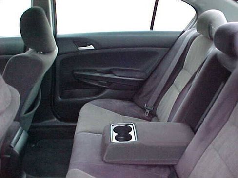Used 2009 Honda Accord LX image 8