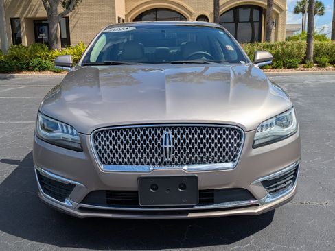 Used 2018 Lincoln MKZ Select w/ Select Plus Package FWD image 8