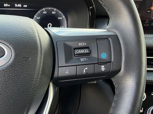 Used 2025 INFINITI QX60 Luxe w/ Lighting Package (N94) FWD image 26