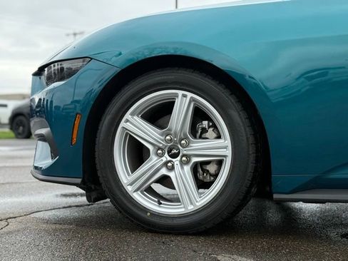 Used 2026 Ford Mustang Coupe image 43