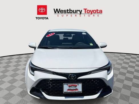 Certified 2023 Toyota Corolla SE FWD image 3