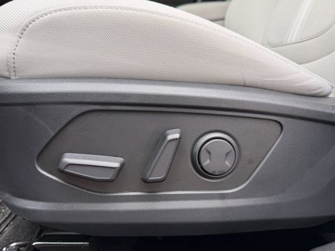 New 2025 Hyundai Tucson SEL image 14