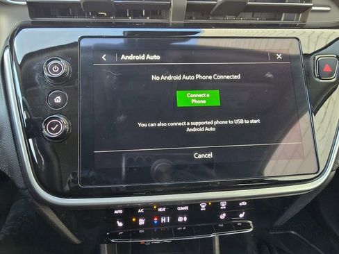 Used 2023 Chevrolet Bolt EUV LT w/ Comfort Package image 45