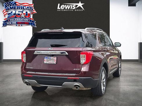 Used 2022 Ford Explorer Limited w/ Equipment Group 301A AWD/4WD image 4