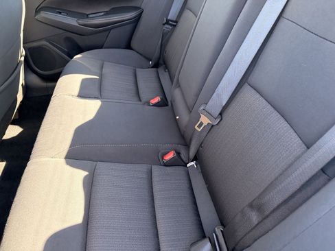 Used 2025 Nissan Altima 2.5 SV FWD image 15