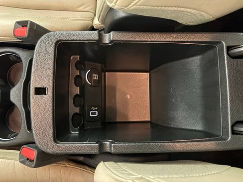 Used 2016 Jeep Cherokee Limited w/ Trailer Tow Group AWD/4WD image 36