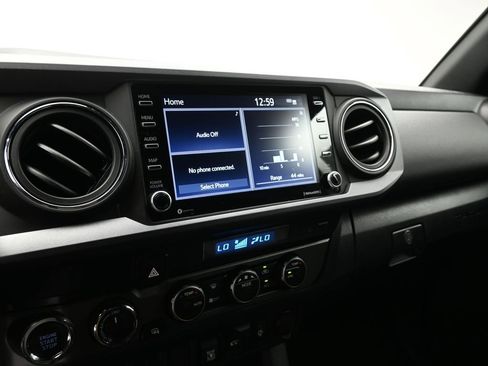 Used 2023 Toyota Tacoma TRD Off-Road image 14