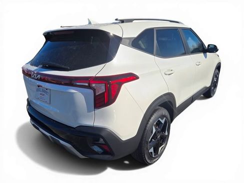 New 2026 Kia Seltos S image 12