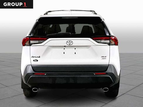 Used 2024 Toyota RAV4 XLE image 5