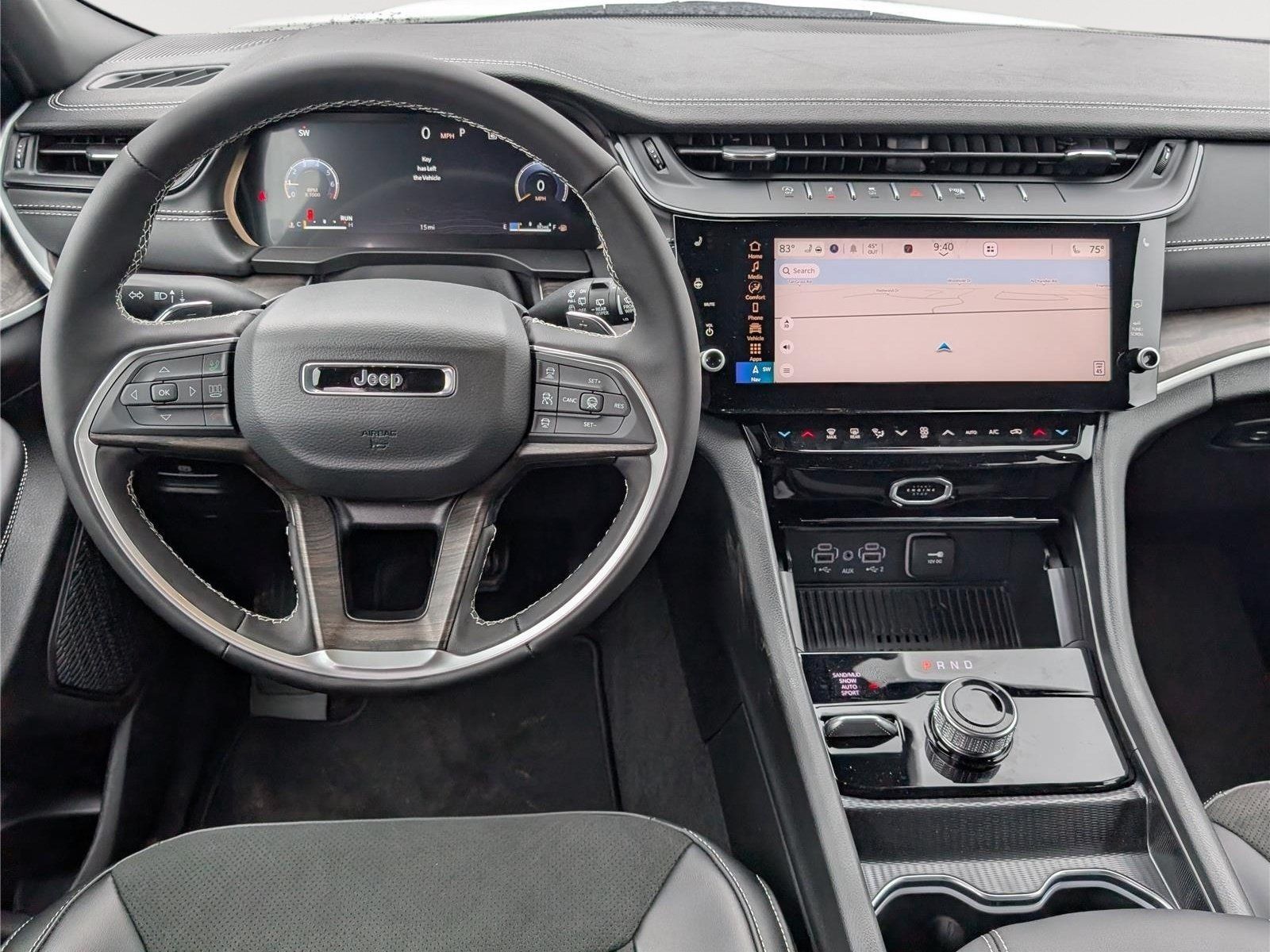 New 2026 Jeep Grand Cherokee Altitude AWD/4WD image 14