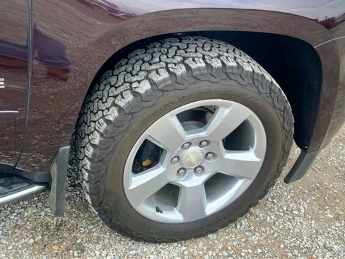 Used 2020 Chevrolet Tahoe Premier w/ 6.2L Performance Package image 21