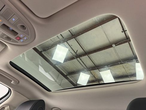 New 2026 Genesis G70 2.5T Prestige image 25