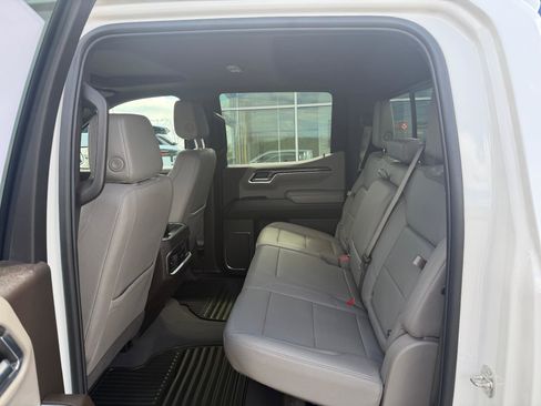 Certified 2024 Chevrolet Silverado 1500 LTZ w/ LTZ Convenience Package II AWD/4WD image 17