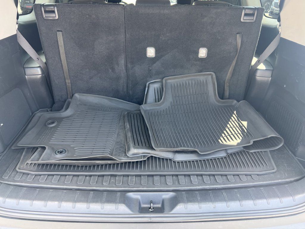 Used 2024 Toyota Grand Highlander AWD image 19