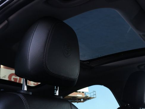 Used 2021 Alfa Romeo Giulia Ti w/ Nero Edizione image 50