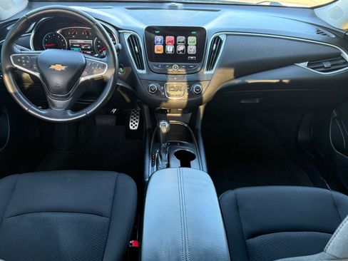 Used 2016 Chevrolet Malibu LT image 24